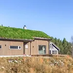 4 Bedroom Lovely In Rysstad