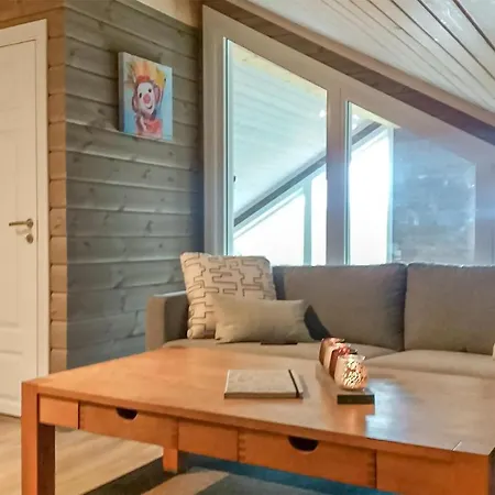 4 Bedroom Lovely In