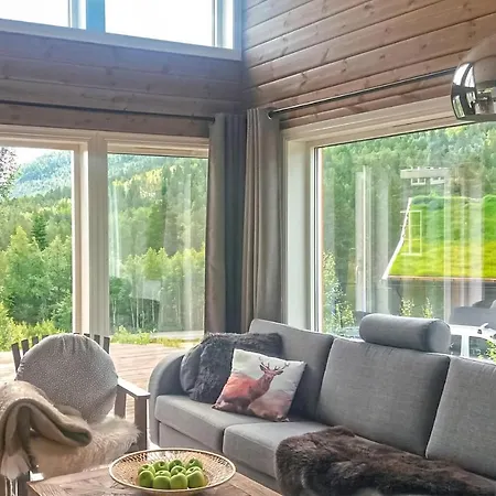 4 Bedroom Lovely In