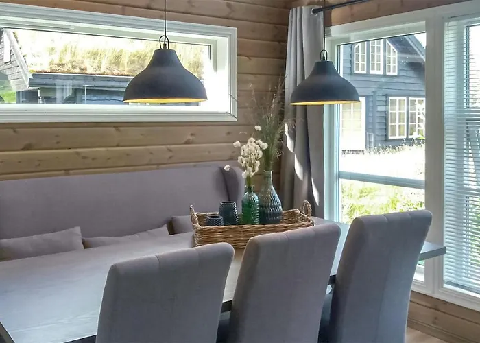 4 Bedroom Lovely In *